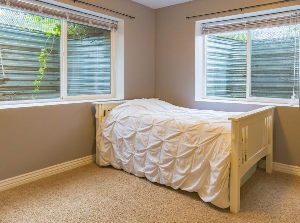 Basement Window Repair in Green Valley