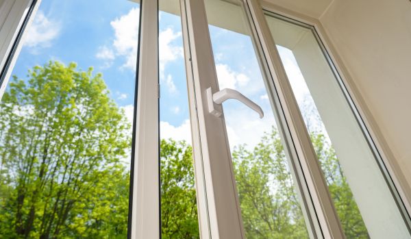 Window Glass Replacement in Green Valley