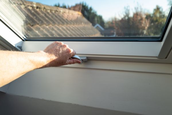 Pivot Window Repair in Green Valley
