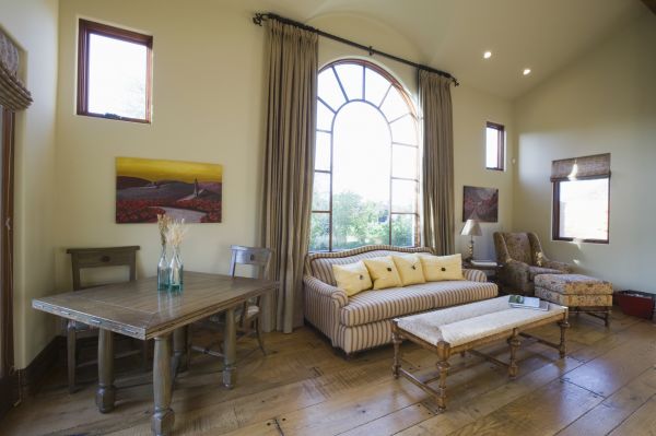Arched Window Repair in Green Valley